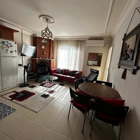 Havuzlu Ev Apartament *